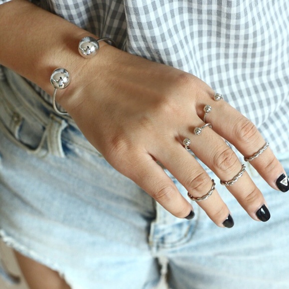 Beautiful Silver 6 Piece Mid Finger Bangle Set - Picture 3 of 5